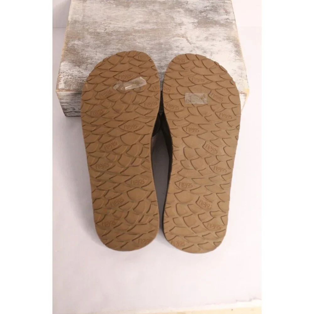 FLOJOS Bajo Memory Foam Flip Flops Sandals Men's 8‎ Brown Tan Casual NWOB